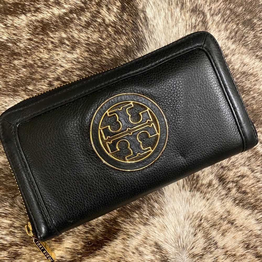 Tory Burch Wallet Black